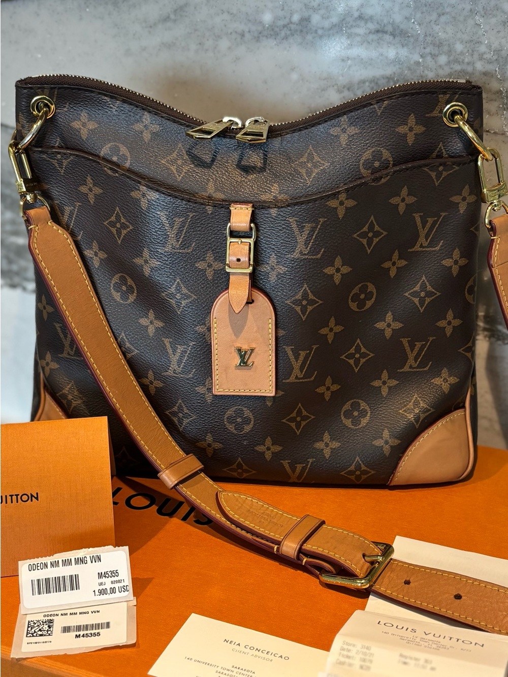 LOUIS VUITTON Monogram Odeon MM in Natural. - Picture 1 of 14